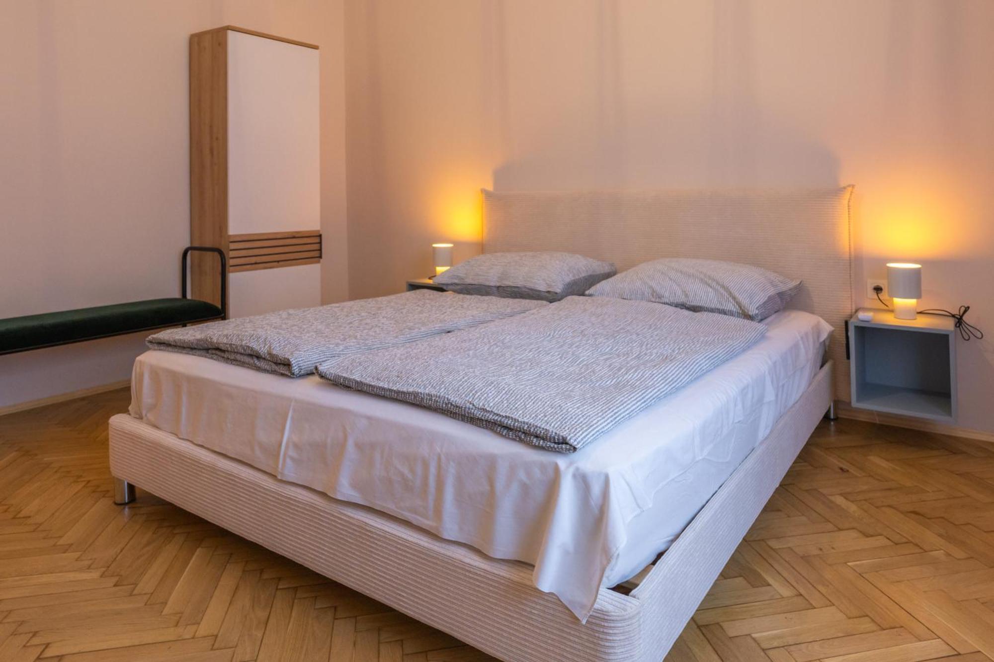 D6 Apartments Siofok Ngoại thất bức ảnh